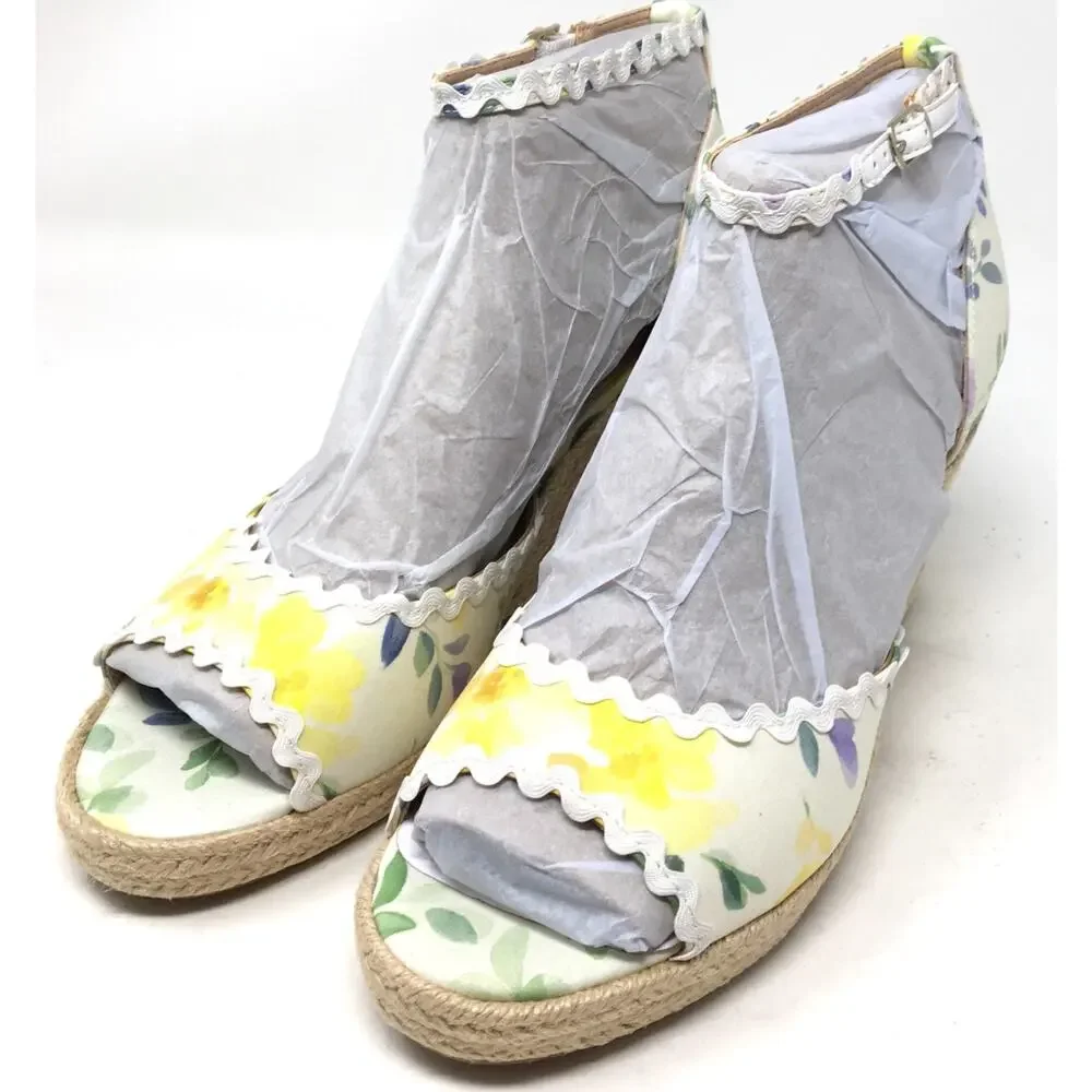 Bandolino Kendri7 Women's Sz 10M Yellow Floral Espadrille Peep Toe Wedge Sandals